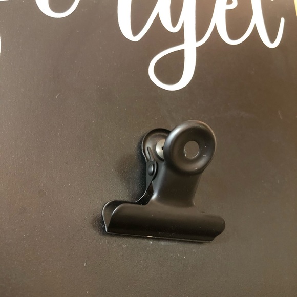 Crystal Art Gallery | Don’t Forget Entry Rack Sign Decor Key Rack - Picture 3 of 10